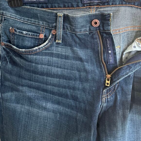 Lucky Brand Men's 221 Classic Straight Leg Jeans, Dark Blue, Size 34x30 NWT - Picture 8 of 12